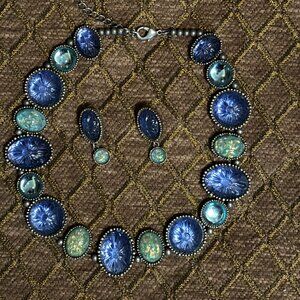 Vintage Avon lucite necklace/earring set